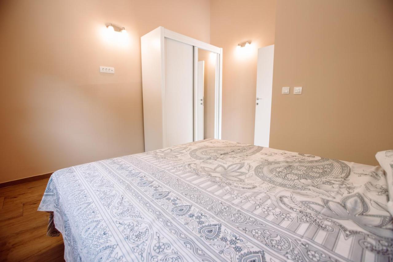 קוטור Apartmani Peko מראה חיצוני תמונה